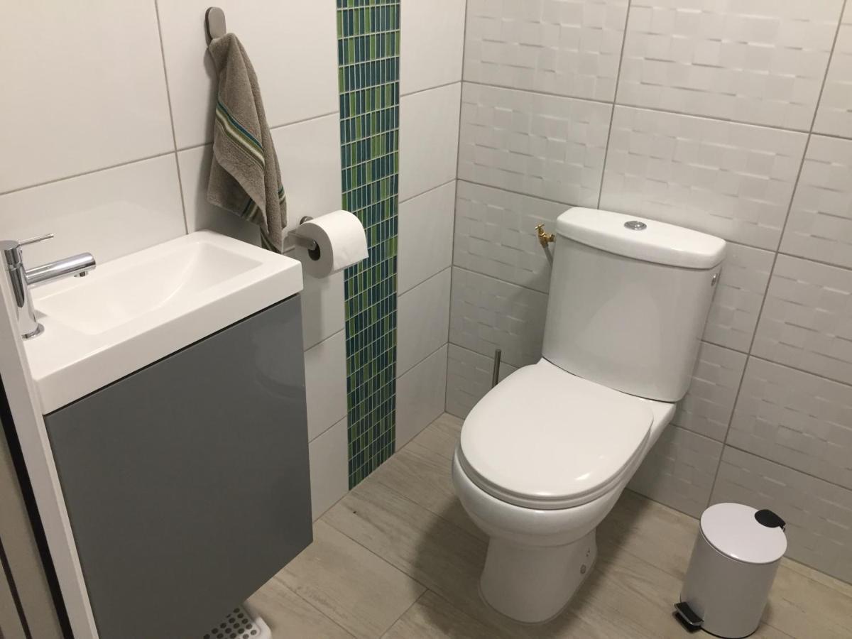Gite De Gazelle Chambres D'Hote La Vacquerie-et-Saint-Martin-de-Castries Exterior foto